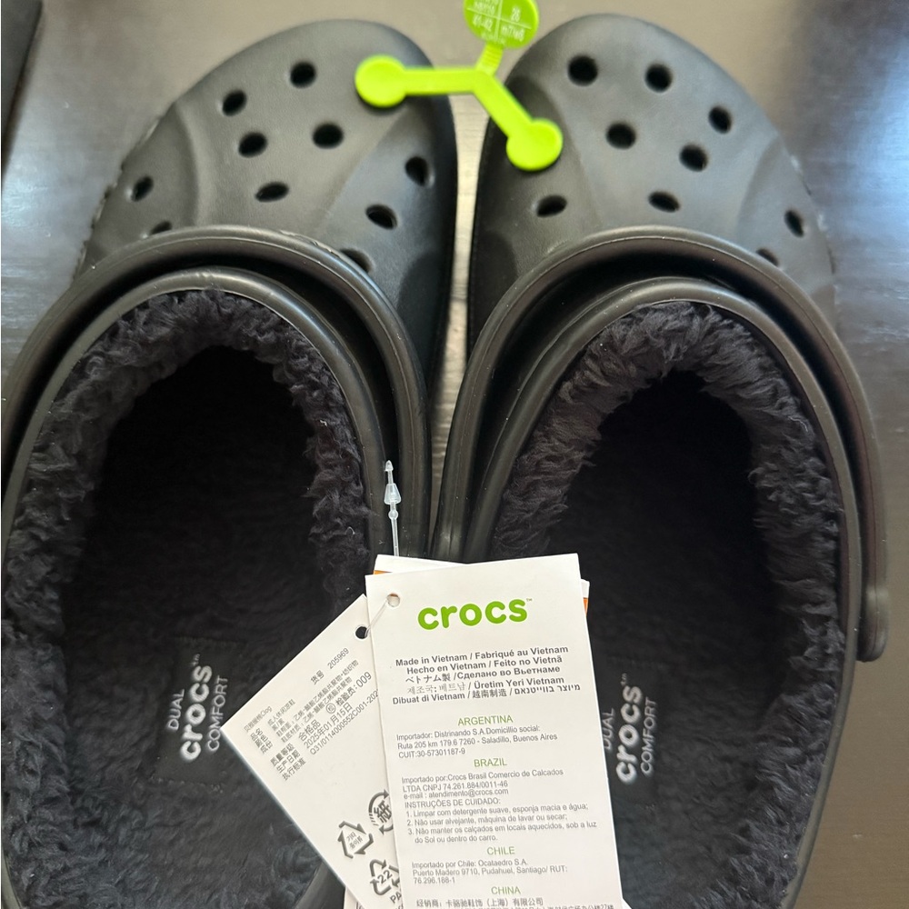 CROCS Black Fleece-Lined Mules